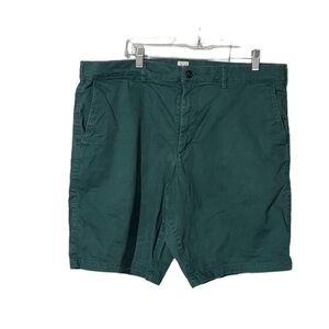 GAP Essential Khaki Shorts Green 10 inch Size 38 Preppy Summer Nautical